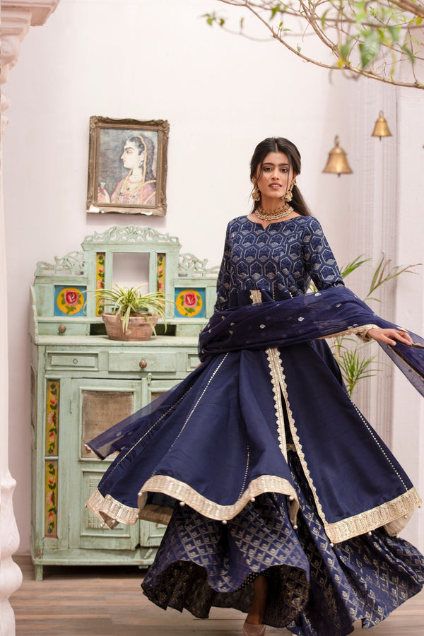 LUXURY FROCK  WITH SHARARA N DUPATA