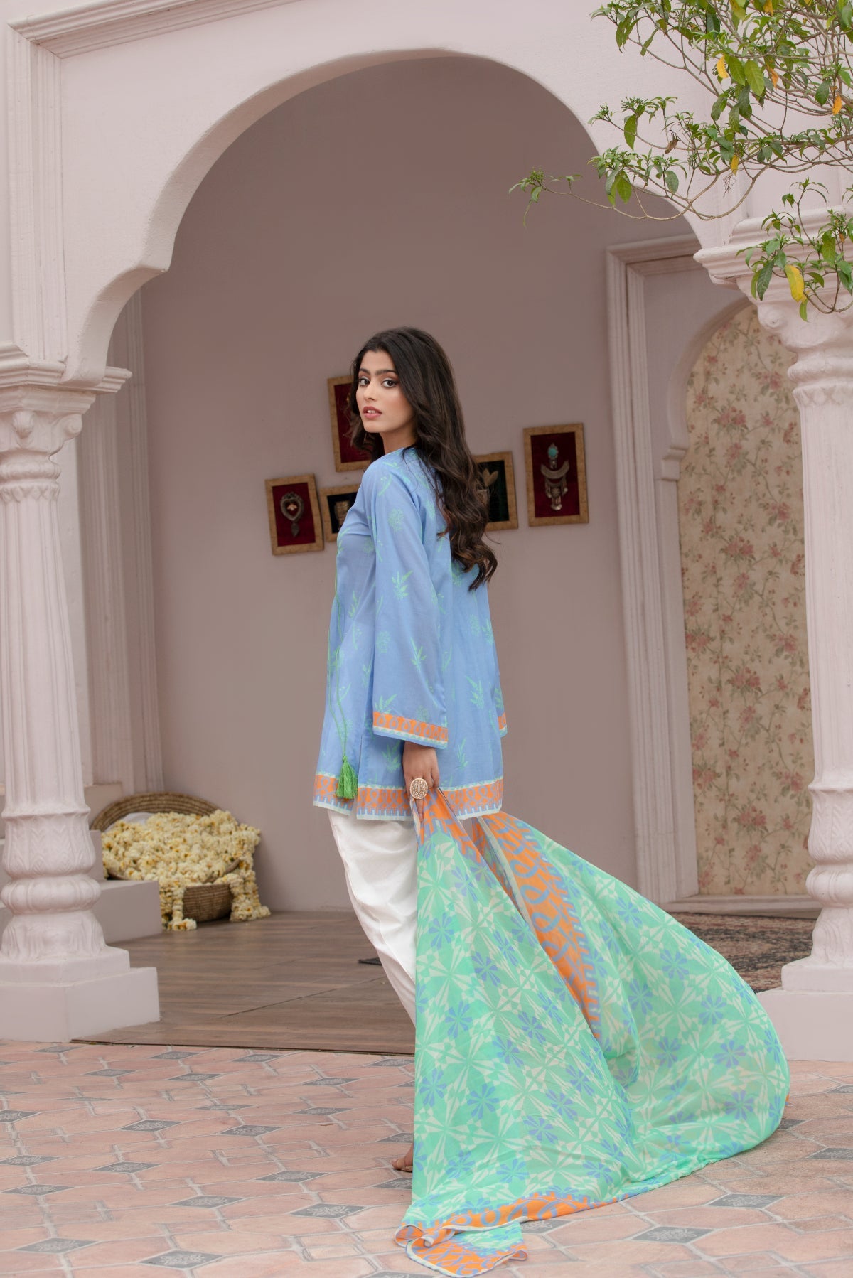 MEHRUNISA EID COLLECTION LAWN 2024