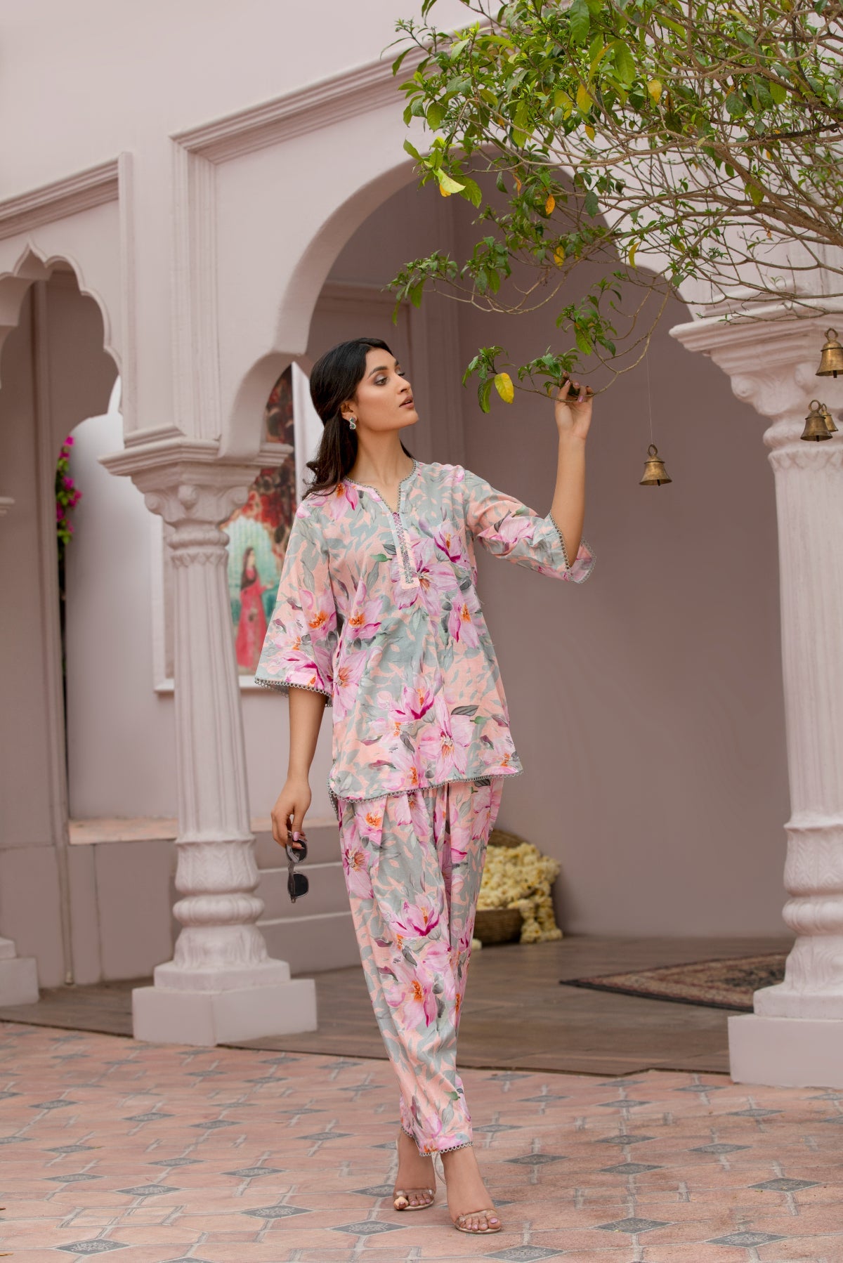 MEHRUNISA EID COLLECTION LAWN 2024